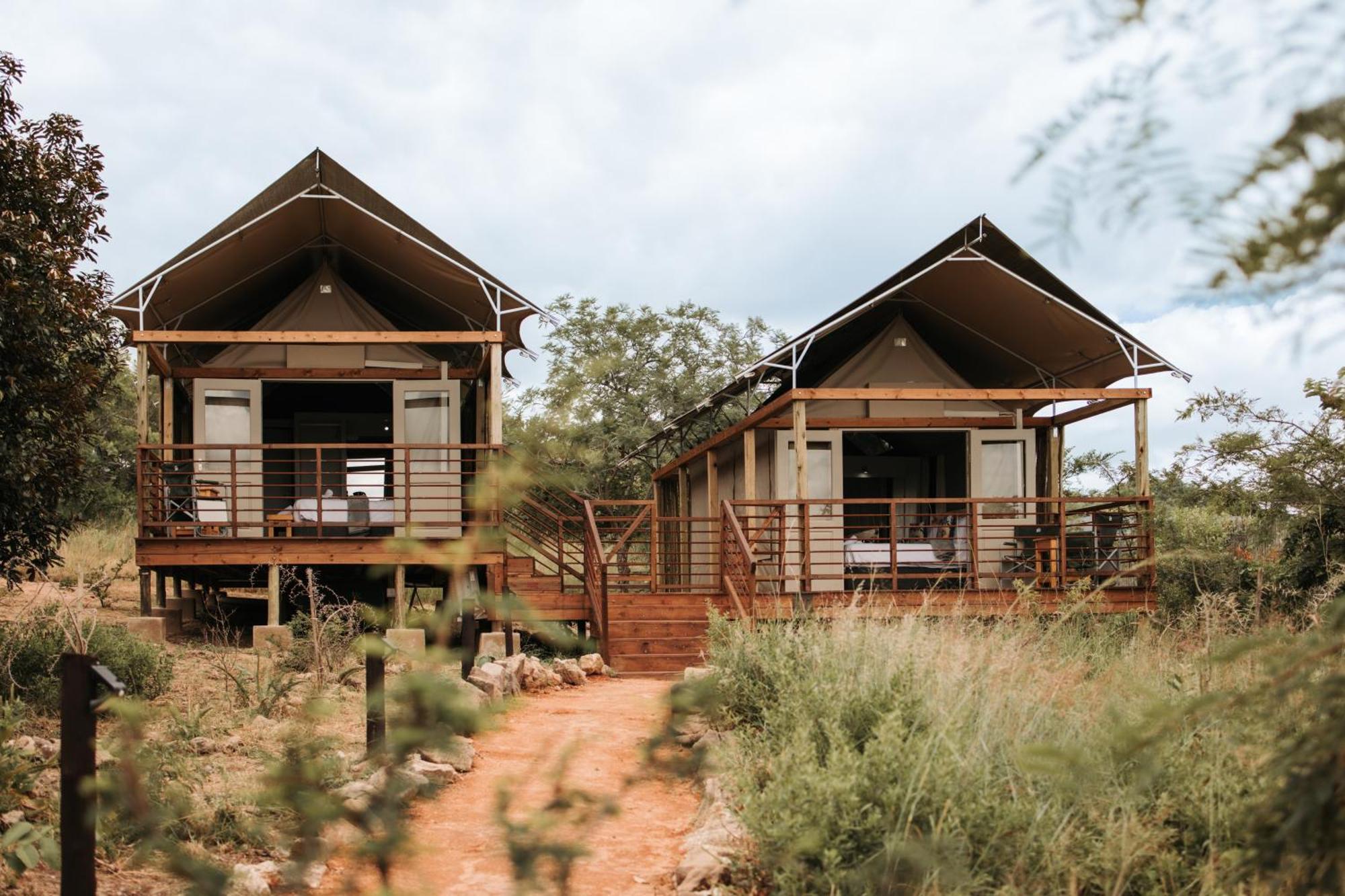 Ndhula Luxury Tented Lodge Уайт Ривър Екстериор снимка