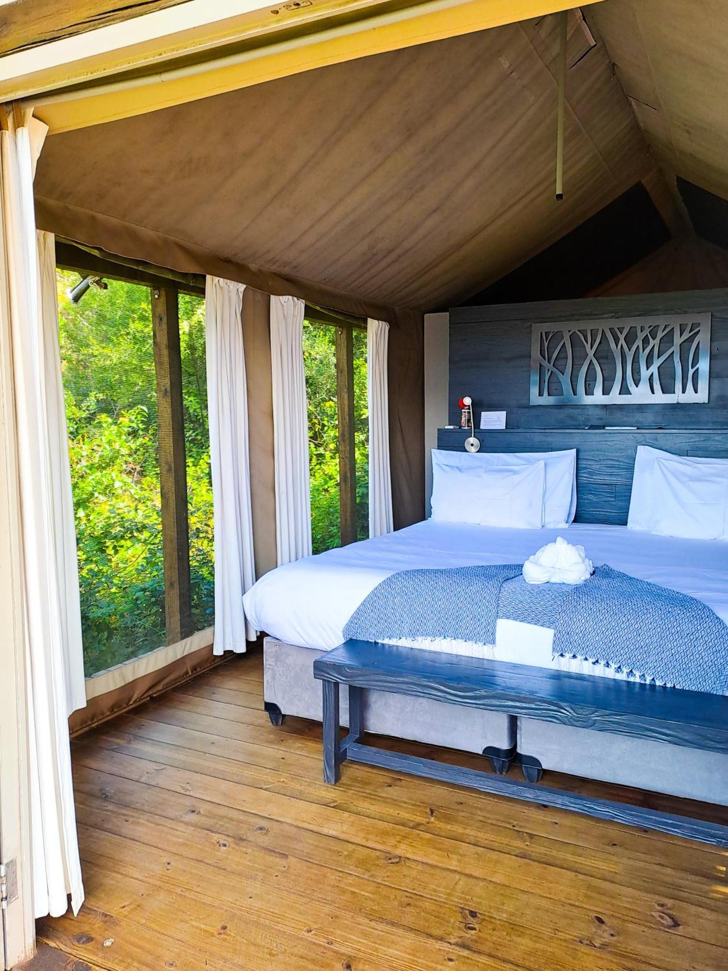 Ndhula Luxury Tented Lodge Уайт Ривър Екстериор снимка